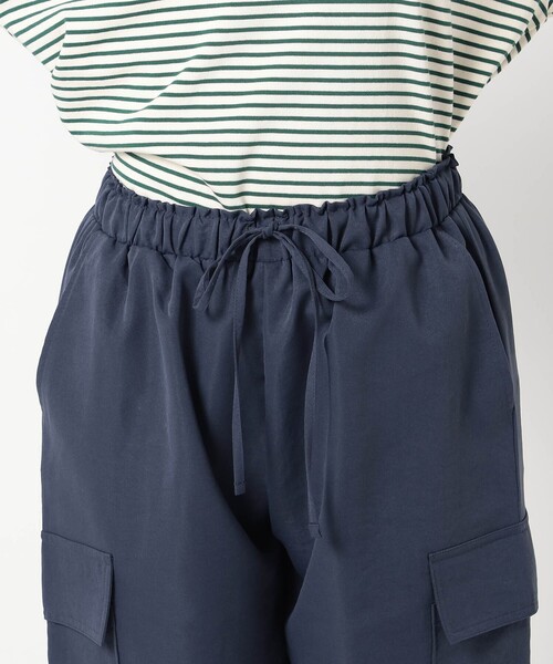 Grand PARK(グランドパーク)の「エステルワッシャー 2WAYカーゴパンツ(その他パンツ・レディース・チャコールグレー/ベージュ/ネイビー・FREE)」の10枚目の写真