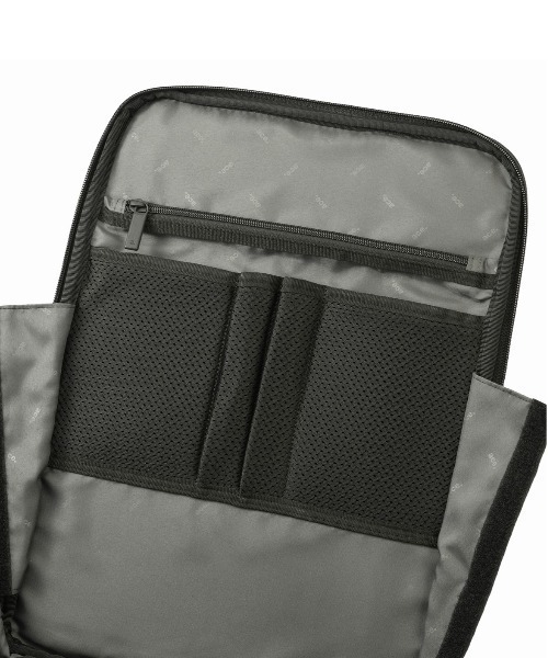 ace.(エース)の「【ace. GENE/エースジーン】 ガジェタブルCB2 スクエアリュック 15L(20L)(ビジネスバッグ・メンズ・ブラック・FREE)」の11枚目の写真