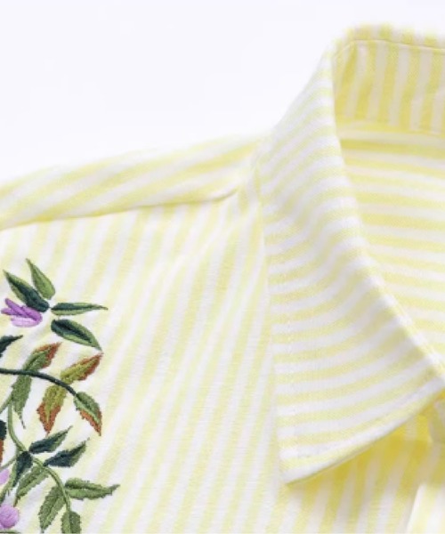 U:UME(ユーム)の「Flower Embroidery Stripe Shirt(シャツ/ブラウス・メンズ・ブルー/イエロー/パープル・X-LARGE/LARGE/MEDIUM)」の5枚目の写真