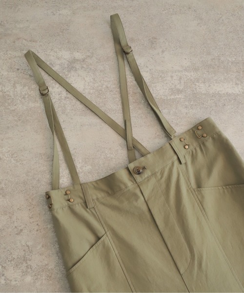 NOMBRE IMPAIR（ノンブルアンペール）の「【予約】コットンリネンツイル　サスペンダーパンツ（サロペット/オーバーオール・レディース・チャコールグレー/カーキ・FREE）」の22枚目の写真