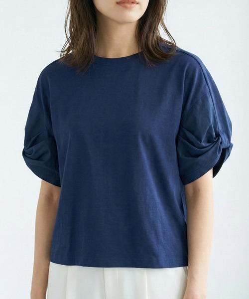 Belta attrice(ベルタアトリーチェ)の「異素材ドッキング ボリューム袖Tシャツ / 体型カバー(Tシャツ/カットソー・レディース・ブラック/霜降りグレー/ネイビー・FREE)」の3枚目の写真