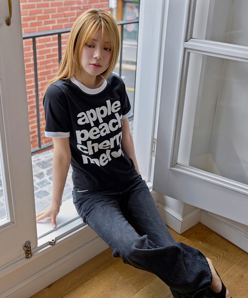 UNE MANSION(ユヌマンション)の「カジュアルフルーツレタリングリンガー半袖Tシャツ(Tシャツ/カットソー・レディース・ブラック/イエロー/ホワイト・FREE)」の7枚目の写真