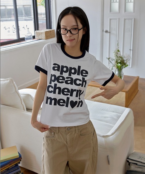 UNE MANSION(ユヌマンション)の「カジュアルフルーツレタリングリンガー半袖Tシャツ(Tシャツ/カットソー・レディース・ブラック/イエロー/ホワイト・FREE)」の9枚目の写真