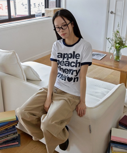 UNE MANSION(ユヌマンション)の「カジュアルフルーツレタリングリンガー半袖Tシャツ(Tシャツ/カットソー・レディース・ブラック/イエロー/ホワイト・FREE)」の13枚目の写真