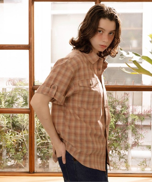 Zooodle(ズードル)の「Tab sleeve check shirt - タブスリーブ半袖チェックシャツ -(シャツ/ブラウス・メンズ・レッド/ブルー・MEDIUM/LARGE)」の18枚目の写真