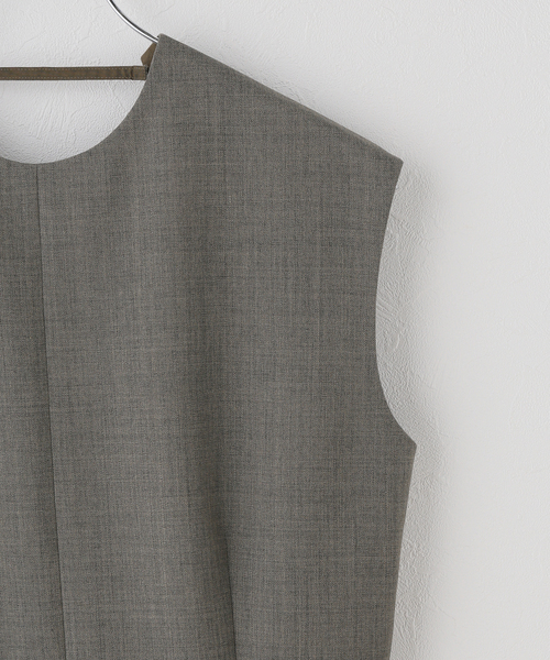 IENA(イエナ)の「BOWTE/バウト BLUEFACED WORSTED TOP ワンピース 261-01-0004(ワンピース・レディース・グレー・38/36)」の3枚目の写真