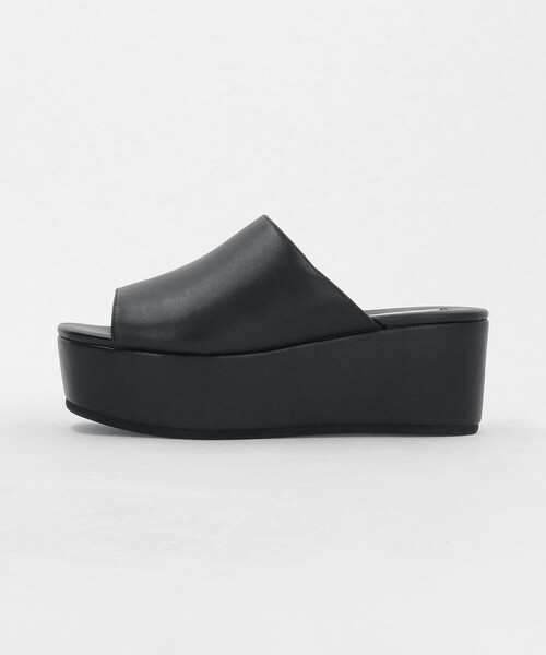 UNITED ARROWS（ユナイテッドアローズ）の「レザー プラットフォーム ミュール/サンダル（サンダル・レディース・ブラック・35/36/38/37）」の5枚目の写真