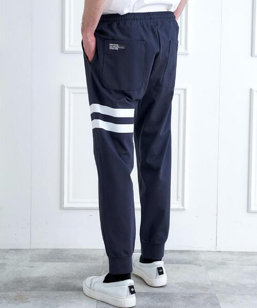 DRESSTERIOR(ドレステリア)の「【接触冷感/セットアップ可/Safari5月号掲載/ウォッシャブル】ドライタッチ ハイカウントジョガーパンツ(その他パンツ・メンズ・グレー/ブラック/ネイビー・76/79/82/85)」の20枚目の写真