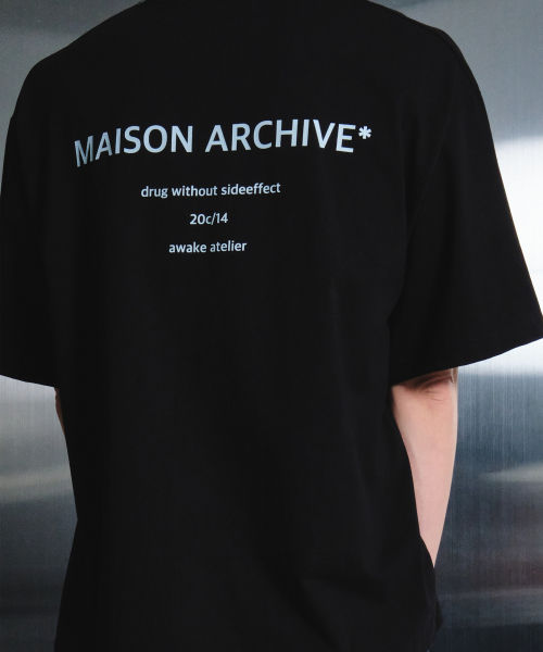 DWSE(ディーダブリューエスイー)の「アーカイブロゴTシャツ(ブラック)(Tシャツ/カットソー・メンズ・その他・MEDIUM/LARGE)」の1枚目の写真