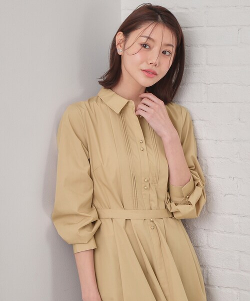 index（インデックス）の「ベルト付きタックシャツワンピース【洗濯機OK・イージーアイロン】（ワンピース・レディース・サックスブルー系2/ネイビー/ベージュ・40/38/36）」の5枚目の写真