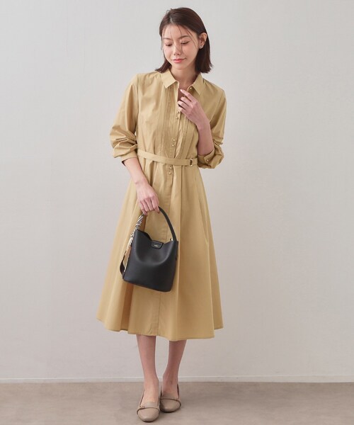 index（インデックス）の「ベルト付きタックシャツワンピース【洗濯機OK・イージーアイロン】（ワンピース・レディース・サックスブルー系2/ネイビー/ベージュ・40/38/36）」の7枚目の写真