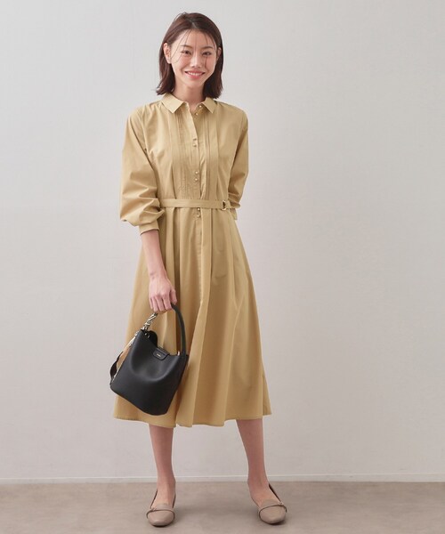 index（インデックス）の「ベルト付きタックシャツワンピース【洗濯機OK・イージーアイロン】（ワンピース・レディース・サックスブルー系2/ネイビー/ベージュ・40/38/36）」の8枚目の写真