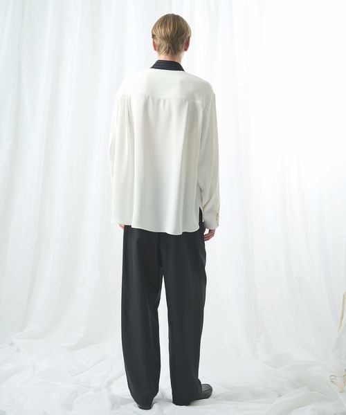 CULLNI(クルニ)の「【CULLNI/クルニ】別注 Cleric Collar Shirt(シャツ/ブラウス・メンズ・ホワイト/アイボリー/ブラック・1/2)」の6枚目の写真