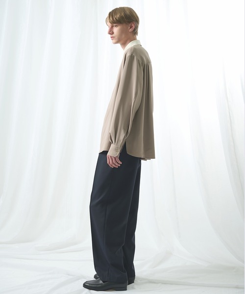 CULLNI(クルニ)の「【CULLNI/クルニ】別注 Cleric Collar Shirt(シャツ/ブラウス・メンズ・ホワイト/アイボリー/ブラック・1/2)」の10枚目の写真