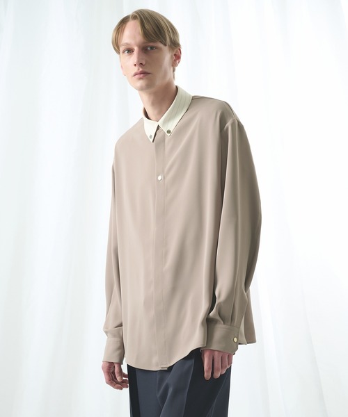 CULLNI(クルニ)の「【CULLNI/クルニ】別注 Cleric Collar Shirt(シャツ/ブラウス・メンズ・ホワイト/アイボリー/ブラック・1/2)」の7枚目の写真