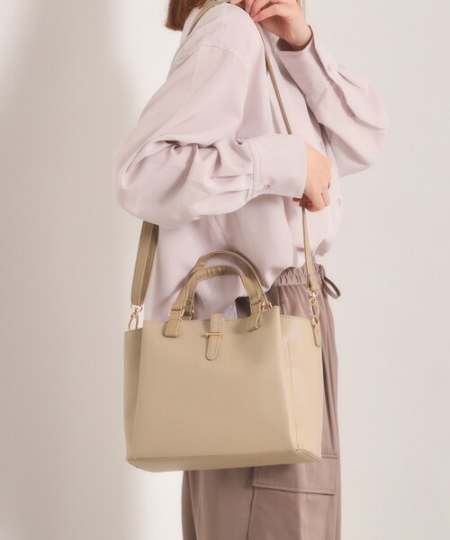 ITS'DEMO（イッツデモ）の「＜かるバッグ＞2WAYトート（ハンドバッグ・レディース・ベージュ/ブラック/アイボリー・00）」の3枚目の写真