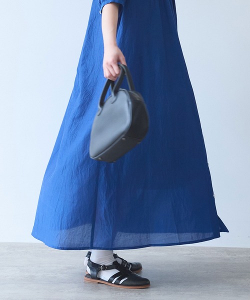 bulle de savon(ビュルデサボン)の「△コットン/キュプラ ローンIBK cape ワンピース(ワンピース・レディース・ホワイト/ブルー・FREE)」の19枚目の写真