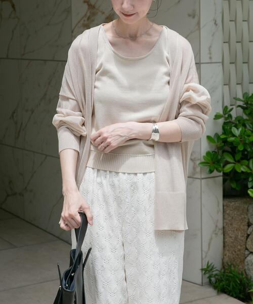 ITEMS URBANRESEARCH(アイテムズ アーバンリサーチ)の「シアーVネックニットカーデ(カーディガン/ボレロ・レディース・グレー系その他/ブラック/ブルー/ライトブラウン・FREE)」の12枚目の写真