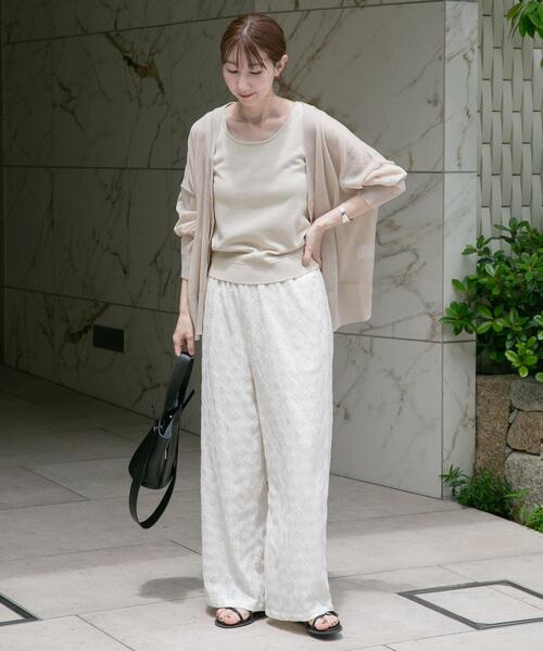 ITEMS URBANRESEARCH(アイテムズ アーバンリサーチ)の「シアーVネックニットカーデ(カーディガン/ボレロ・レディース・グレー系その他/ブラック/ブルー/ライトブラウン・FREE)」の16枚目の写真