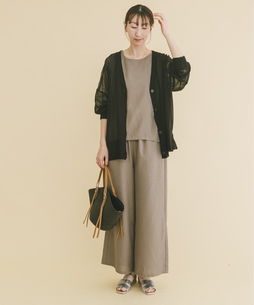 ITEMS URBANRESEARCH（アイテムズ アーバンリサーチ）の「シアーVネックニットカーデ（カーディガン/ボレロ・レディース・グレー系その他/ブラック/ブルー/ライトブラウン・FREE）」の20枚目の写真