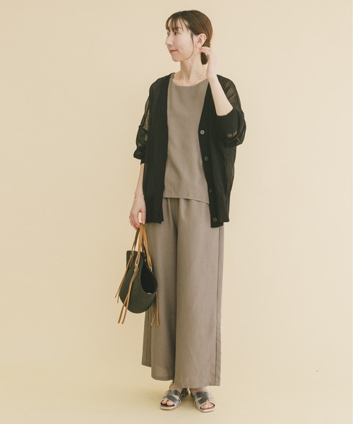 ITEMS URBANRESEARCH（アイテムズ アーバンリサーチ）の「シアーVネックニットカーデ（カーディガン/ボレロ・レディース・グレー系その他/ブラック/ブルー/ライトブラウン・FREE）」の21枚目の写真