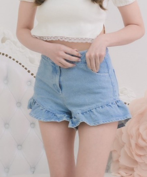 裾フリルデニムショートパンツ（デニムパンツ）｜mili meili（ミリー