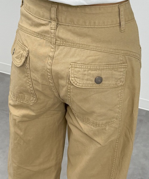MEMECLE(メメクル)の「【 MEMECLE / メメクル 】ワイドレッグカーゴパンツ(カーゴパンツ・レディース・ベージュ・LARGE/MEDIUM/SMALL)」の4枚目の写真