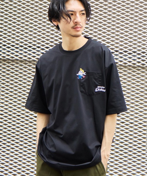 Dickies(ディッキーズ)の「【GENUINE DICKIES/ジェニュインディッキーズ】ポケットまたぎ刺繍吸水速乾・UV対策Tシャツ(Tシャツ/カットソー・メンズ・ホワイト系2/ブラック系1/ホワイト系3/ブラック系2/ホワイト系1/スミクロ・M/L/XL)」の6枚目の写真