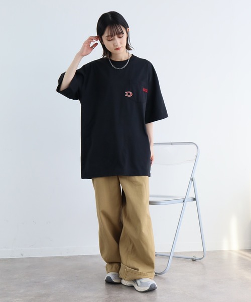 Dickies(ディッキーズ)の「【GENUINE DICKIES/ジェニュインディッキーズ】ポケットまたぎ刺繍吸水速乾・UV対策Tシャツ(Tシャツ/カットソー・メンズ・ホワイト系2/ブラック系1/ホワイト系3/ブラック系2/ホワイト系1/スミクロ・M/L/XL)」の14枚目の写真
