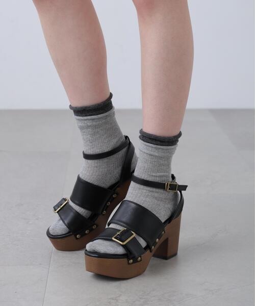 FREE'S MART(フリーズマート)の「スタッズサンダル(サンダル・レディース・ブラウン/ブラック/グレー・LARGE/MEDIUM)」の4枚目の写真