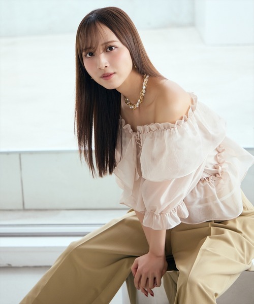 AND COUTURE（アンドクチュール）の「フリルクロスシアーブラウス（シャツ/ブラウス・レディース・ピンク/サックスブルー/ブラック/オフホワイト・FREE）」の10枚目の写真