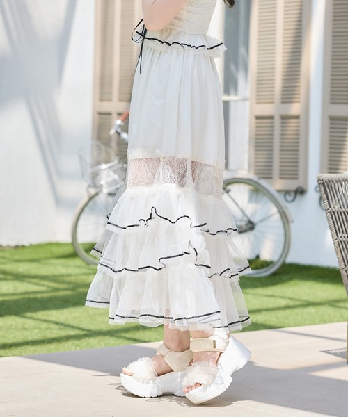 one after another NICE CLAUP(ワンアフターアナザーナイスクラップ)の「【Tulle Collection】チュールロングスカート(スカート・レディース・アイボリー/ブラック/サックスブルー・FREE)」の18枚目の写真