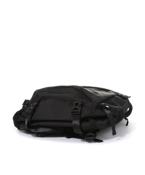 GLOBAL WORK(グローバルワーク)の「KIU別注バックパックK111/661527(バックパック/リュック・レディース・グレー/ベージュ/ブラック・FREE)」の7枚目の写真