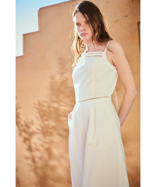 Estella.K(エステラケー)の「Emiliana Jumpsuit カットワークジャンプスーツ(サロペット/オーバーオール・レディース・ブラック/セージグリーン/ホワイト・FREE)」の15枚目の写真