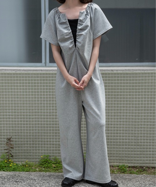 lawgy(ラウジー)の「rafu 2way shoulder allinone / ラフ2wayショルダーオールインワン(つなぎ/オールインワン・レディース・ヘザーグレー/ホワイト・MEDIUM/SMALL)」の1枚目の写真