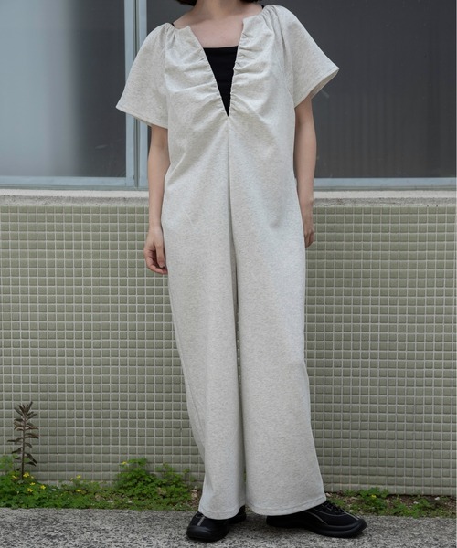 lawgy(ラウジー)の「rafu 2way shoulder allinone / ラフ2wayショルダーオールインワン(つなぎ/オールインワン・レディース・ヘザーグレー/ホワイト・MEDIUM/SMALL)」の5枚目の写真