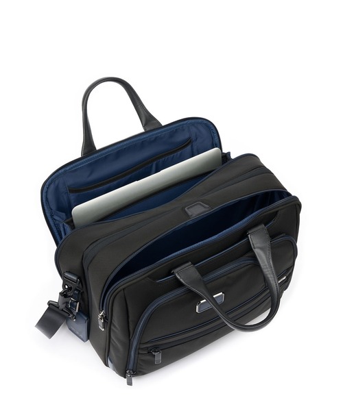 TUMI(トゥミ)の「TUMI ALPHA (アルファ) ミディアム・15インチ・エクスパンダブル・ブリーフケース(A4/PC15インチまで対応)(ビジネスバッグ・メンズ・ブラック×ブルー・FREE)」の2枚目の写真