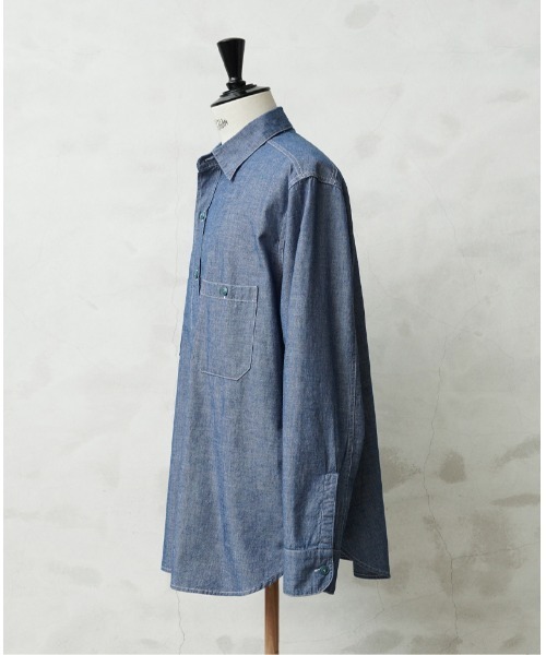 WAIPER.inc(ワイパーインク)の「WAIPER.inc 米軍 1950's U.S.NAVY シャンブレーシャツ MADE OF”KAIHARA FABRIC”(シャツ/ブラウス・メンズ・ライトブルー/ブルー・15 1/2/16 1/2/17)」の4枚目の写真