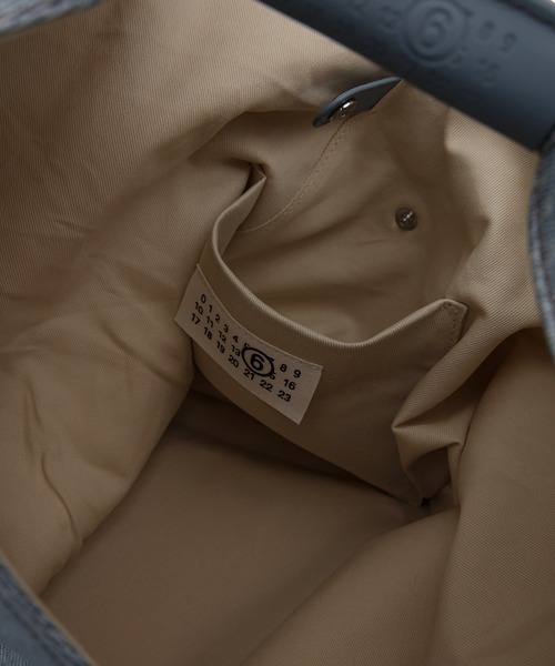 MM6 Maison Margiela（ｴﾑｴﾑｼｯｸｽ ﾒｿﾞﾝ ﾏﾙｼﾞｪﾗ）の「BORSA MANO（ハンドバッグ・レディース・その他・UNI）」の4枚目の写真