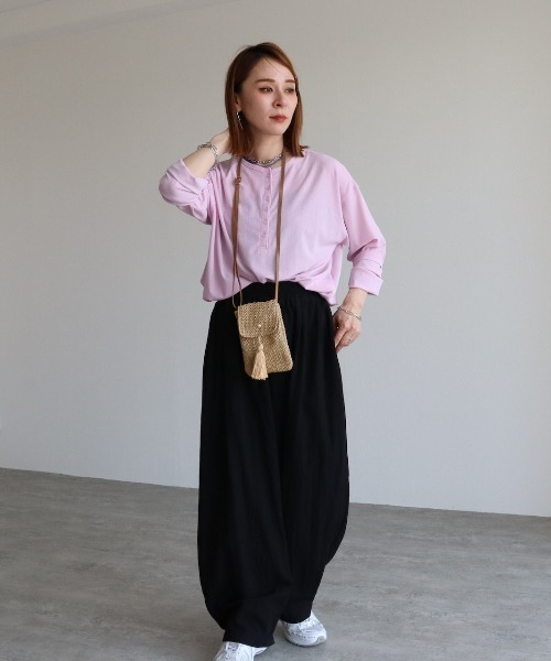 zena（ジェナ）の「前後2WAYヘンリーネックTEE（Tシャツ/カットソー・レディース・ベビーピンク/サックスブルー・フリー）」の11枚目の写真