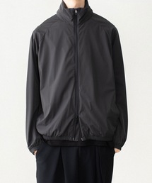 ATTACHMENT（アタッチメント）の「ナイロン 2レイヤーストレッチ ライトジャケット / NY 2LAYER STRETCH LIGHT JACKET（ブルゾン）」