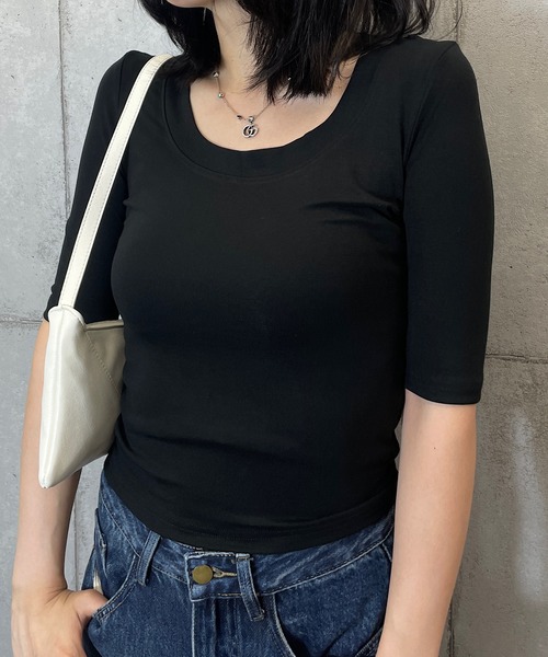 ROGER AND RAW(ロジャーアンドロウ)の「五分袖 UネックTシャツ(Tシャツ/カットソー・レディース・ホワイト/ブラック/ブラウン/グレー・FREE)」の11枚目の写真