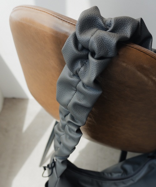 cii(シー)の「【UNISEX】Draw string shoulder bag / ドロストショルダーバッグ(ショルダーバッグ・メンズ・ブルー/グレー/ブラック/ブラウン・FREE)」の19枚目の写真