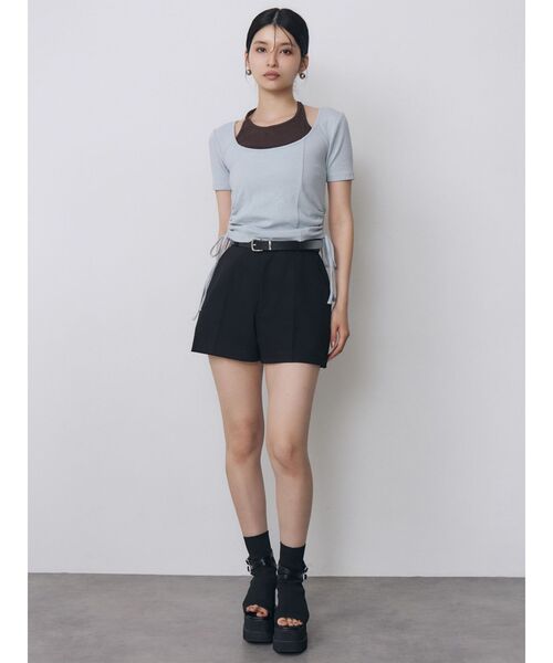 MURUA(ムルーア)の「ホルターネックシャーリングトップス 夏服(Tシャツ/カットソー・レディース・レッド/ブルー/ブラック/アイボリー・FREE)」の16枚目の写真