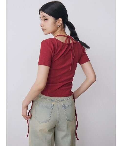 MURUA（ムルーア）の「ホルターネックシャーリングトップス　夏服（Tシャツ/カットソー・レディース・レッド/ブルー/ブラック/アイボリー・FREE）」の7枚目の写真