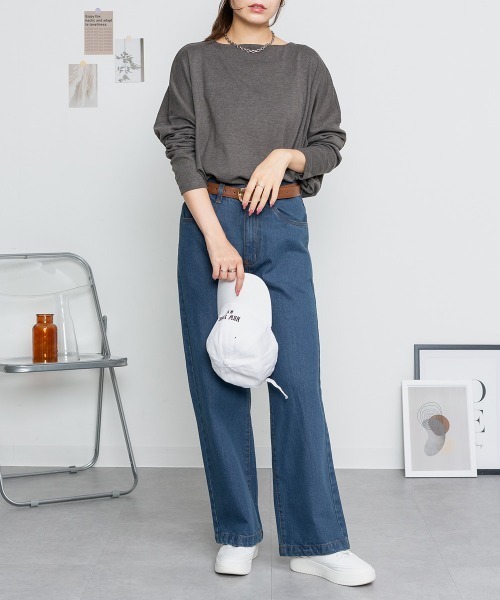 MARAI(マーライ)の「ドルマンスリーブボートネックTシャツ(Tシャツ/カットソー・レディース・チャコールグレー/ブラック/ネイビー/オフホワイト/グレイッシュベージュ・LL/3L/4L/L/M)」の11枚目の写真