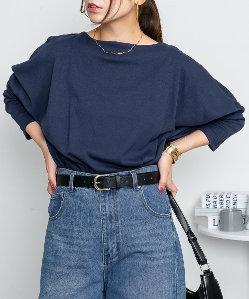 MARAI(マーライ)の「ドルマンスリーブボートネックTシャツ(Tシャツ/カットソー・レディース・チャコールグレー/ブラック/ネイビー/オフホワイト/グレイッシュベージュ・LL/3L/4L/L/M)」の17枚目の写真