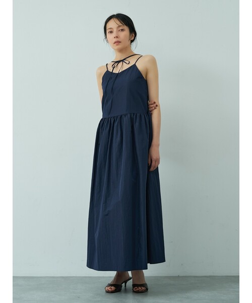 abahouse mavie(アバハウスマヴィ)の「【ベッキーコラボ】2WAYリボン キャミソールワンピース(ワンピース・レディース・ダークネイビー/ブラウン/グレー/カーキ・フリー)」の1枚目の写真