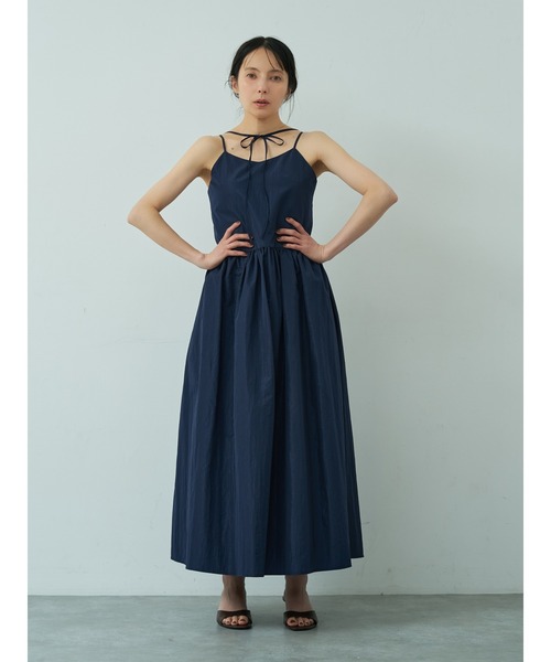 abahouse mavie(アバハウスマヴィ)の「【ベッキーコラボ】2WAYリボン キャミソールワンピース(ワンピース・レディース・ダークネイビー/ブラウン/グレー/カーキ・フリー)」の13枚目の写真
