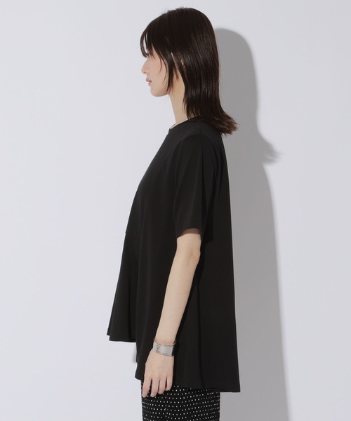 LAKOLE（ラコレ）の「＜接触冷感＞アシメデザインT / 1023228（Tシャツ/カットソー・レディース・オフホワイト/ブラック・FREE）」の12枚目の写真